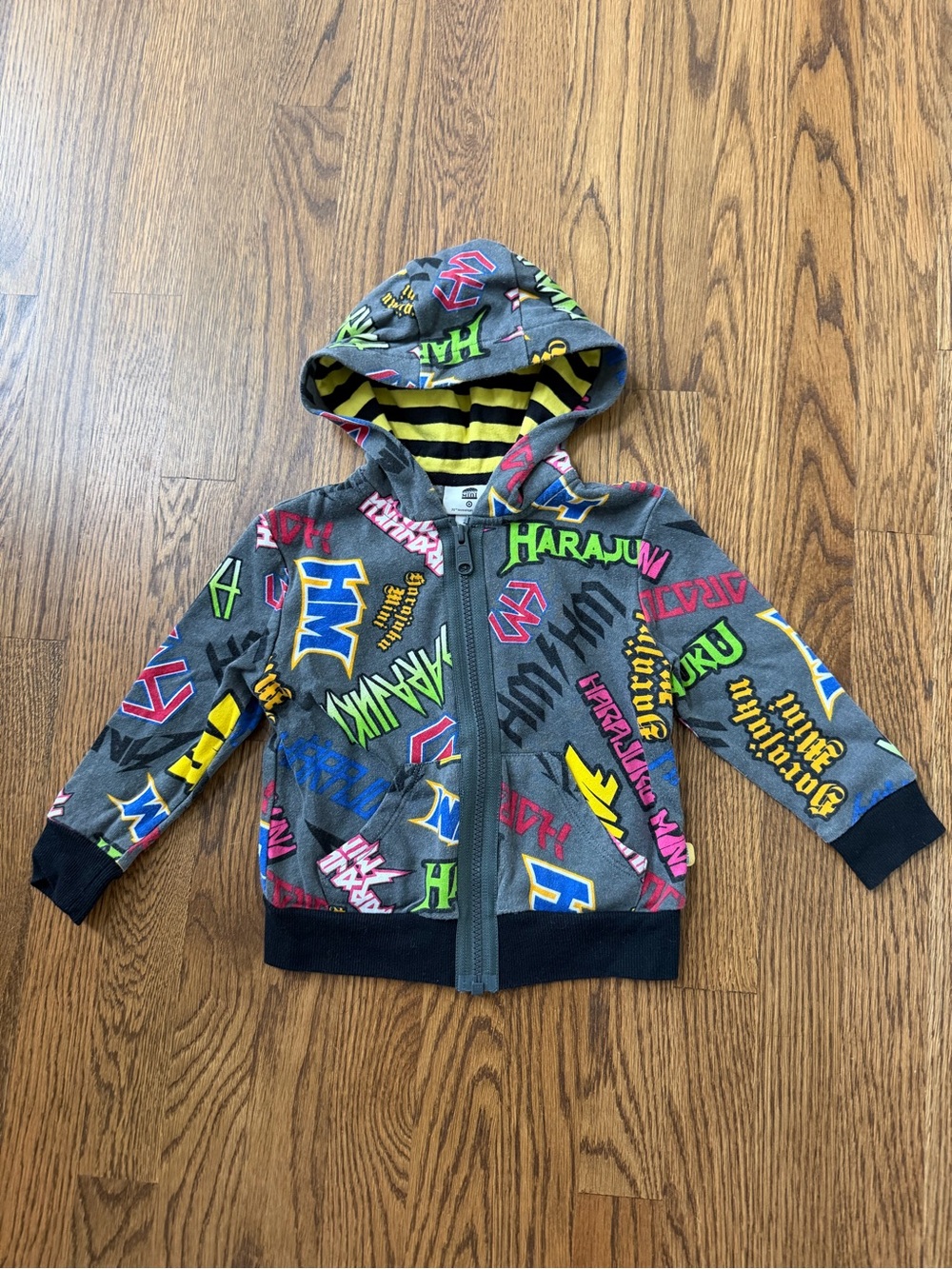 Harajuku Mini hoodie sweatshirt, size 2T